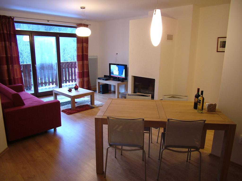 Apartmány HolidayTale Habitación foto